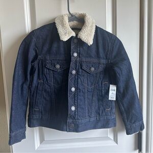 Boy denim jacket size small 6-7
